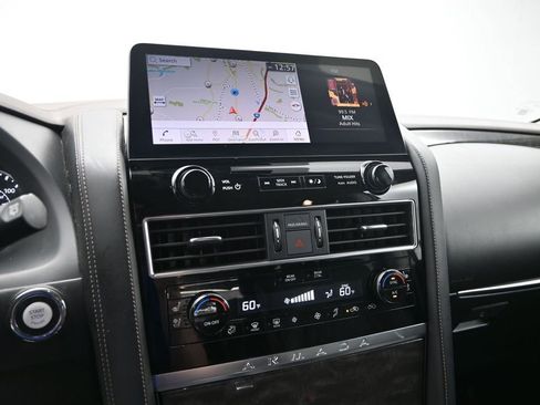 Used 2022 Nissan Armada Platinum w/ Captain's Chairs Package RWD image 23
