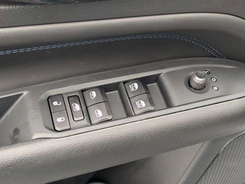 New 2026 Jeep Compass Latitude AWD/4WD image 10