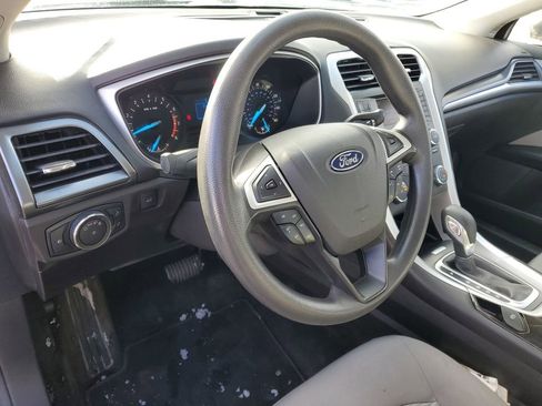 Used 2016 Ford Fusion S w/ Equipment Group 101A image 6