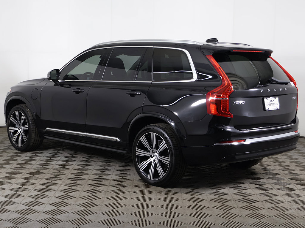 Used 2025 Volvo XC90 T8 Plus w/ Protection Package Premier AWD/4WD image 12