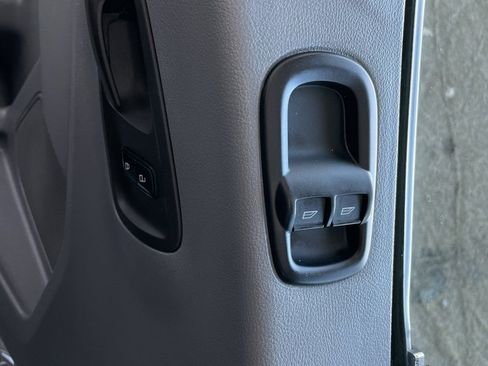 Used 2017 Ford Transit 150 XL image 23