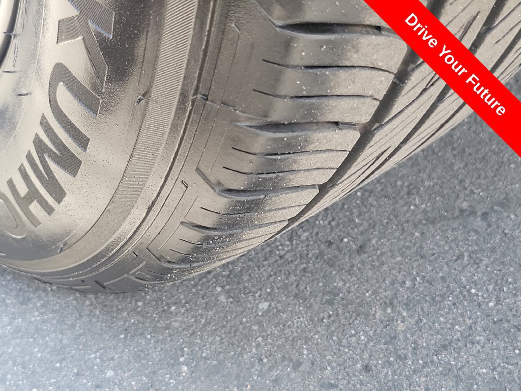 Used 2025 Nissan Pathfinder S FWD image 28