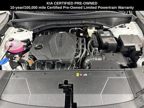 Certified 2025 Kia Sorento LX FWD image 26