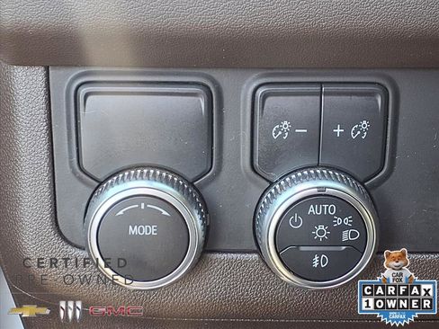 Certified 2022 GMC Yukon XL SLT w/ SLT Premium Package image 10