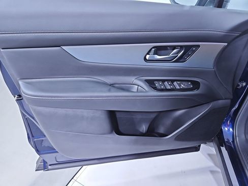 New 2025 Nissan Murano SL w/ Cargo Package image 10