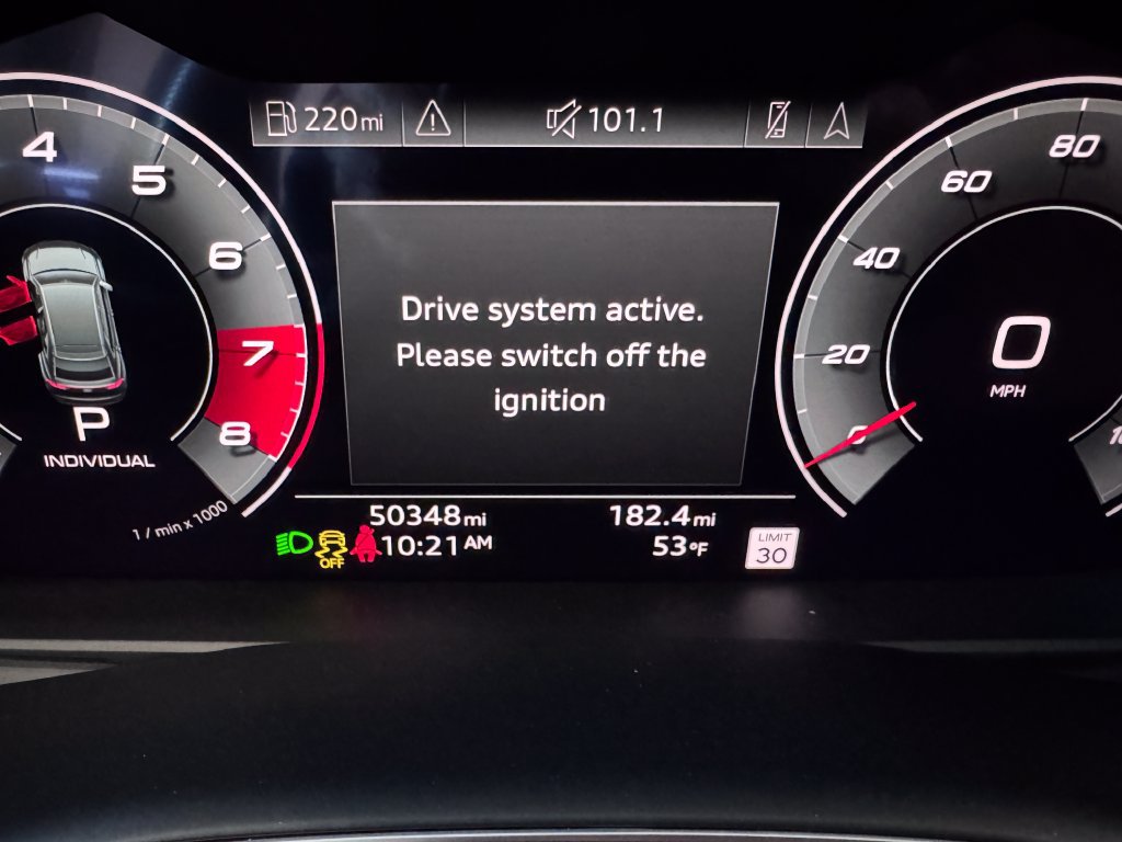 Used 2022 Audi SQ8 Prestige AWD/4WD image 17