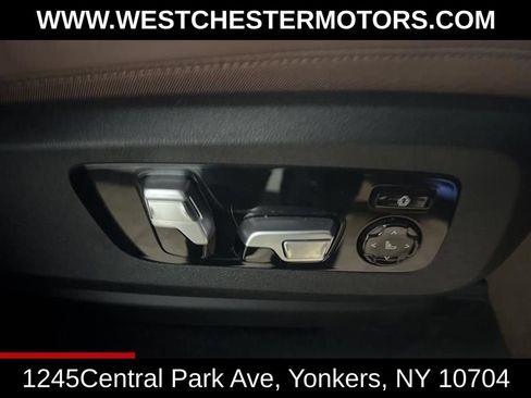 Used 2020 BMW X5 M50i AWD/4WD image 19