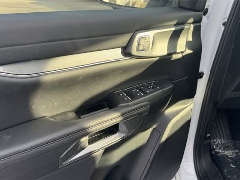 New 2025 Ford Ranger Lariat w/ FX4 Off-Road Package image 20