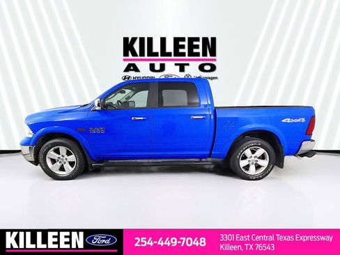 Used 2018 RAM 1500 SLT image 4