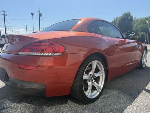 Used 2014 BMW Z4 sDrive28i RWD image 8