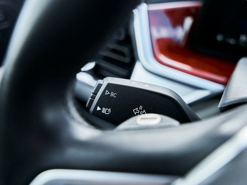Used 2024 BMW ALPINA XB7 AWD/4WD image 70