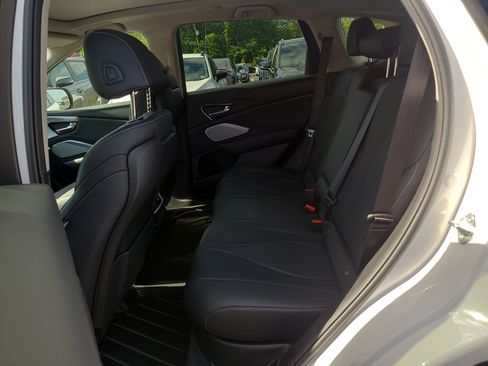 Used 2025 Acura RDX SH-AWD w/ Technology Package image 28
