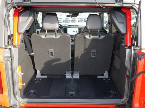 Used 2024 Ford Bronco Big Bend image 8