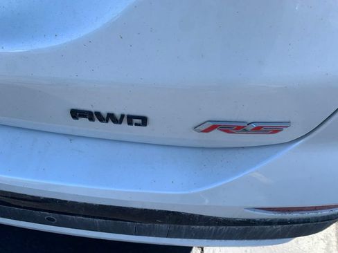 Used 2024 Chevrolet Equinox RS w/ LPO, Floor Liner Package AWD/4WD image 8