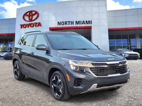 Used 2025 Kia Seltos EX w/ EX Sunroof Package FWD image 1