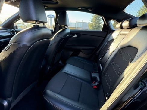 Used 2023 Kia Forte GT-Line w/ GT-Line Premium Package image 16