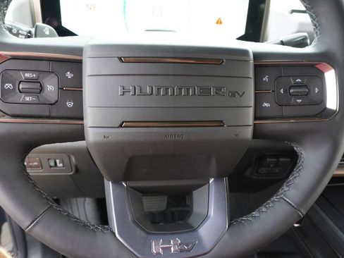 New 2025 GMC Hummer EV 3X image 17