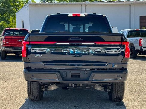 Used 2022 Ford F150 Lightning Lariat AWD/4WD image 4