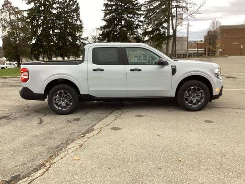 New 2025 Ford Maverick XLT w/ Equipment Group 301A image 8