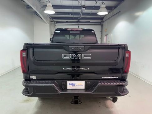 New 2026 GMC Sierra 2500 Denali Ultimate image 5