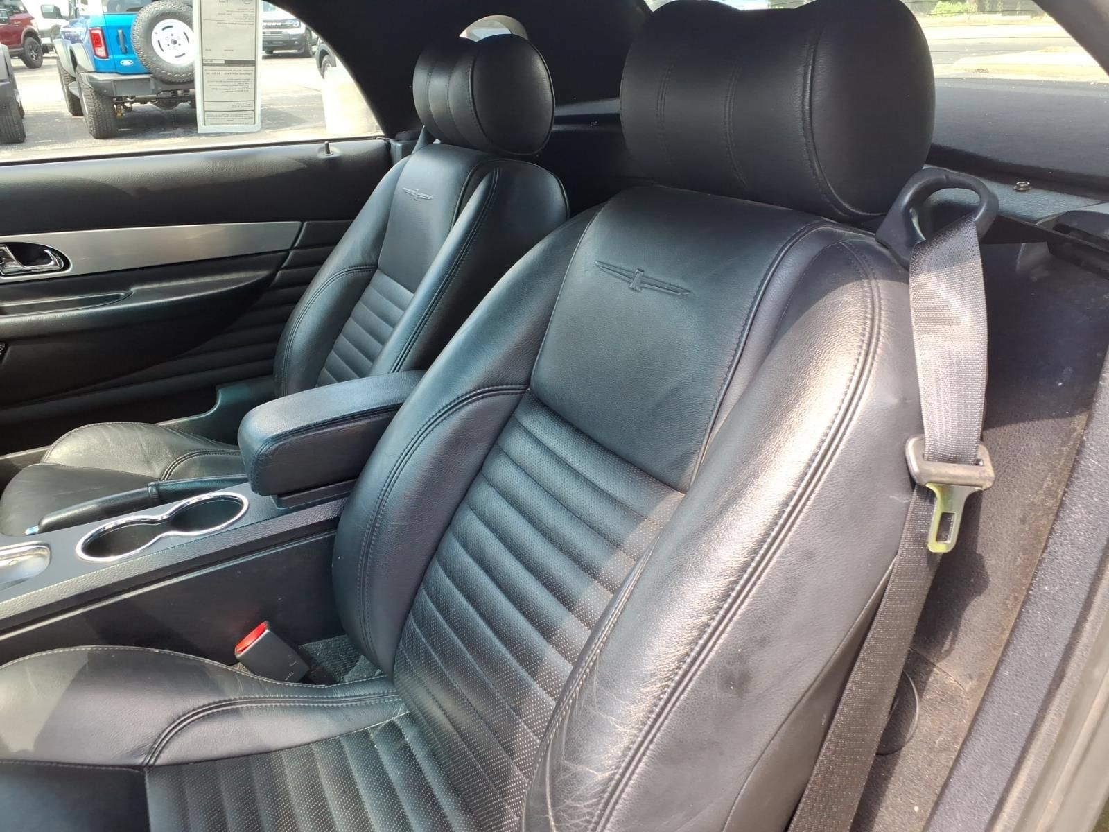 Used 2003 Ford Thunderbird RWD image 16