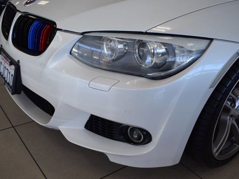 Used 2013 BMW 335is Convertible image 4