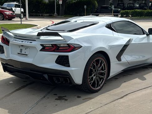Used 2023 Chevrolet Corvette Stingray Preferred Cpe w/ Z51 Performance Package RWD image 7