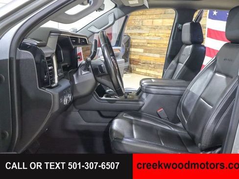 Used 2024 GMC Sierra 2500 Denali w/ Denali Reserve Package AWD/4WD image 9