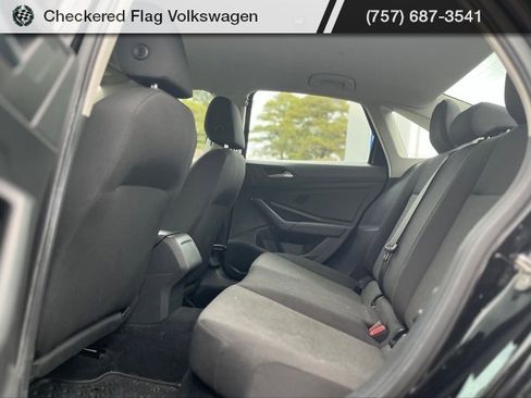 Used 2019 Volkswagen Jetta S w/ Driver Assistance Package image 4