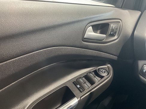 Used 2013 Ford Escape SEL image 20