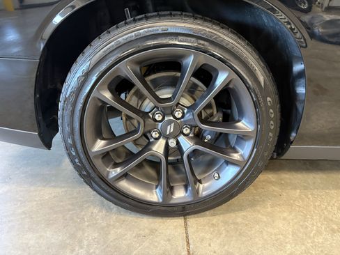 Used 2020 Dodge Challenger R/T Scat Pack RWD image 29