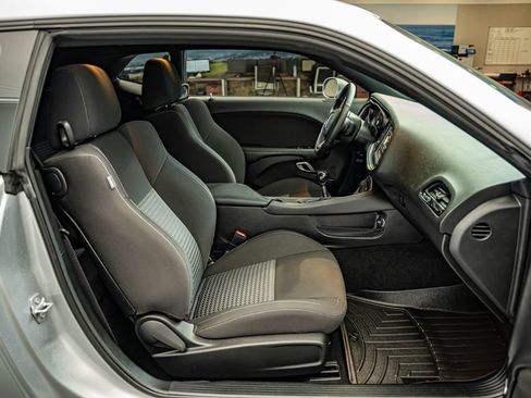 Used 2022 Dodge Challenger R/T w/ T/A Package RWD image 44