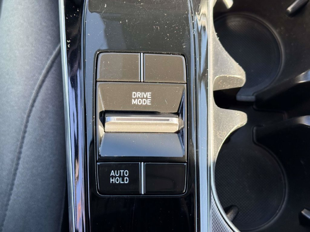 Used 2021 Hyundai Sonata SEL w/ Convenience Package FWD image 31