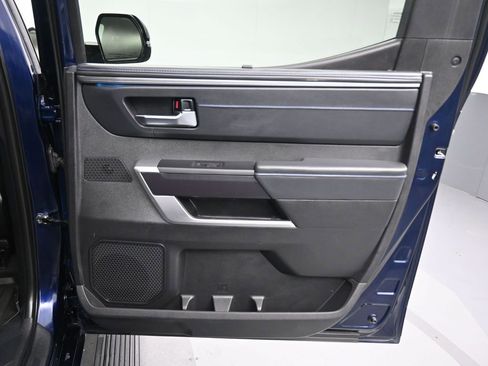 Used 2023 Toyota Tundra Platinum w/ Advanced Package image 40