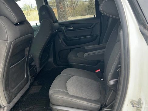 Used 2014 Chevrolet Traverse LT w/ All-Star Edition image 3