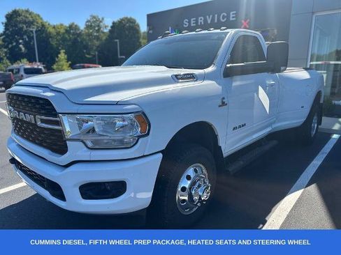 Used 2022 RAM 3500 Big Horn w/ Level C Equiment Group AWD/4WD image 2