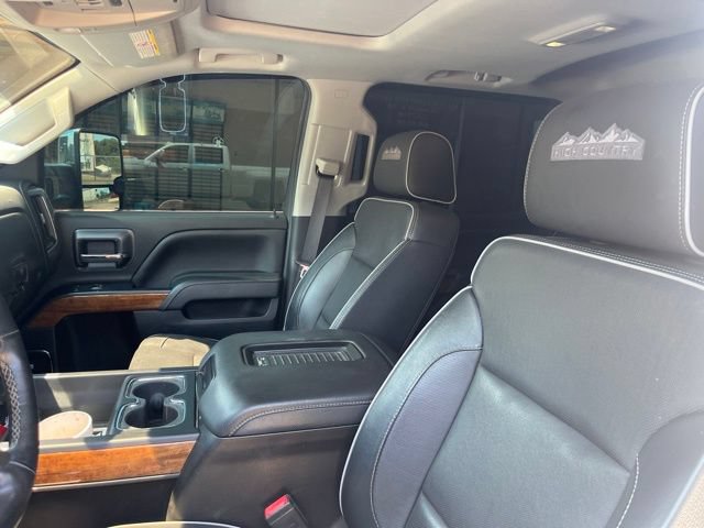 Used 2019 Chevrolet Silverado 2500 High Country w/ Duramax Plus Package AWD/4WD image 21