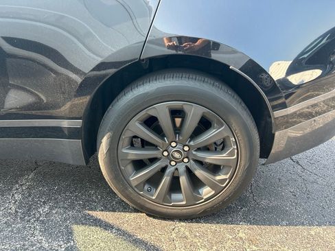 Used 2018 Land Rover Range Rover Velar R-Dynamic SE AWD/4WD image 19
