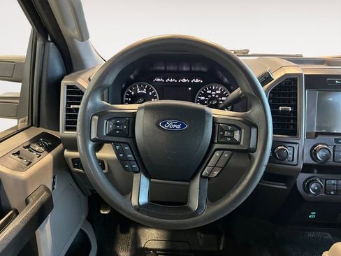 Used 2022 Ford F250 XL w/ STX Appearance Package AWD/4WD image 9