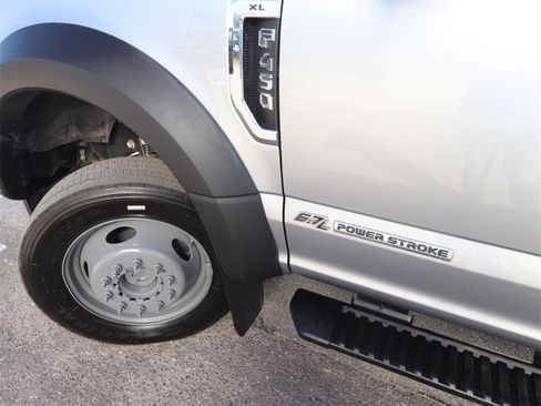 Certified 2022 Ford F450 XL w/ Power Equipment Group image 3