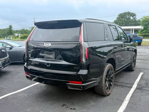 Used 2022 Cadillac Escalade Sport Platinum w/ LPO, ONYX Package AWD/4WD image 6