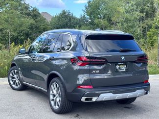 Used 2026 BMW X5 xDrive40i w/ Climate Comfort Package video 4