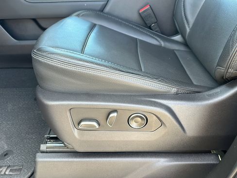 Used 2024 GMC Sierra 1500 Denali w/ Denali Reserve Package image 15