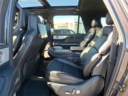 New 2025 Lincoln Navigator L Black Label image 5