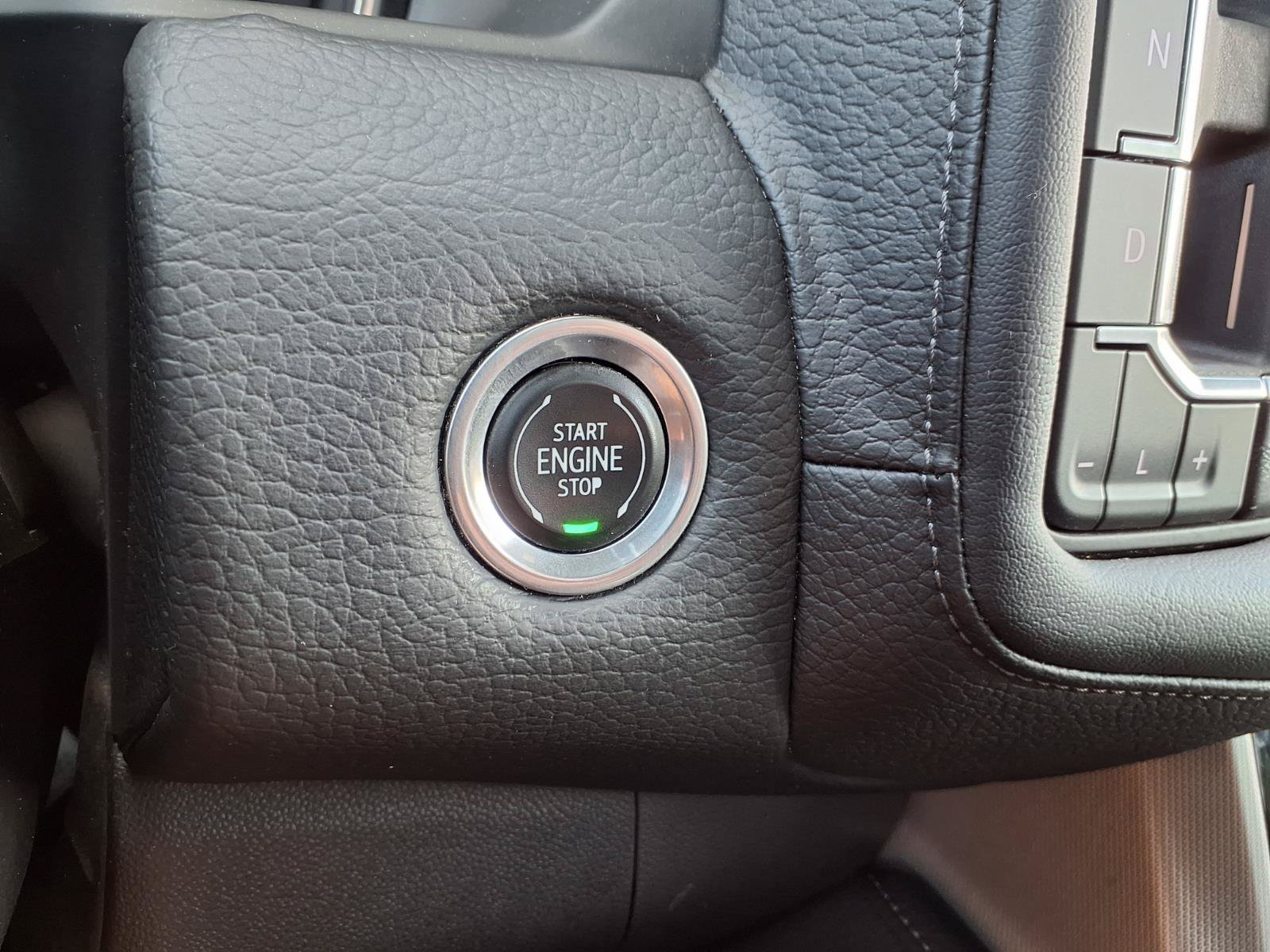 Used 2021 GMC Yukon Denali AWD/4WD image 20