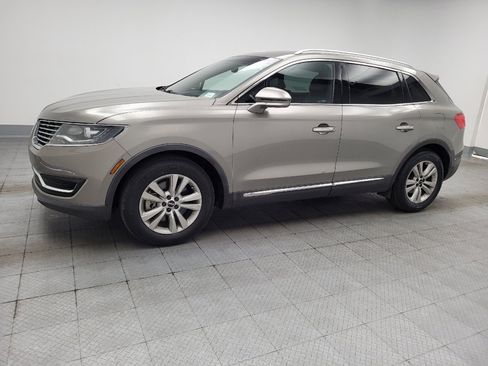 Used 2017 Lincoln MKX Premiere FWD image 2