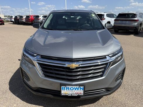 Used 2023 Chevrolet Equinox LS FWD image 4
