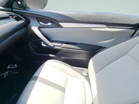 Used 2018 Honda Civic EX-T image 14