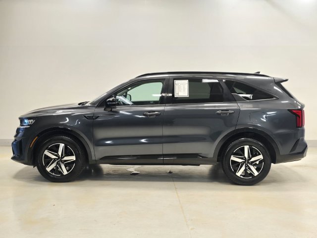 Used 2022 Kia Sorento S FWD image 29