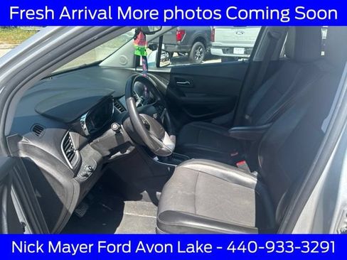 Used 2019 Chevrolet Trax LT w/ Driver Confidence Package FWD image 13